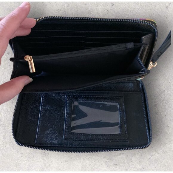 Betsey Johnson Gummy Bears Zip Around Wristlet - Picture 4 of 5